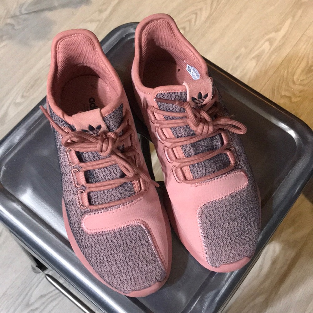 Adidas Tubular